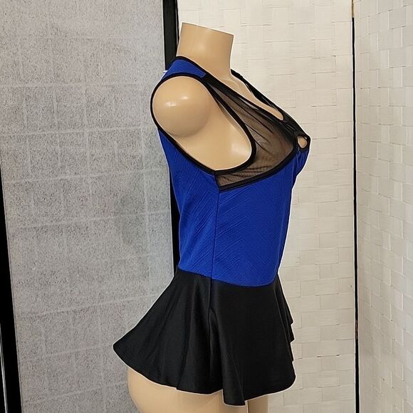 BRAND NEW VIBE SLEEVELESS KEYHOLE DESIGN WITH MESH LACE TOP - Picture 7 of 13